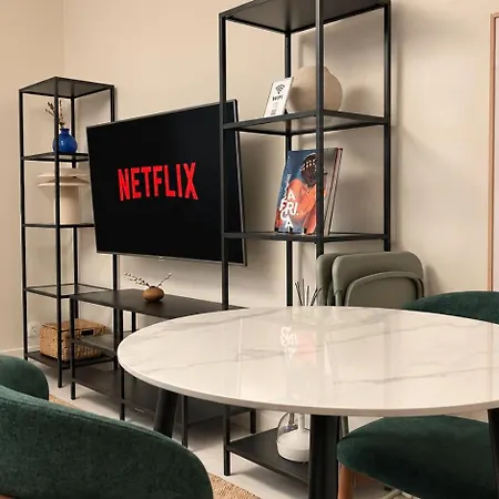 Appartamento Le Marais Contemporary 1br With Netflix Parigi