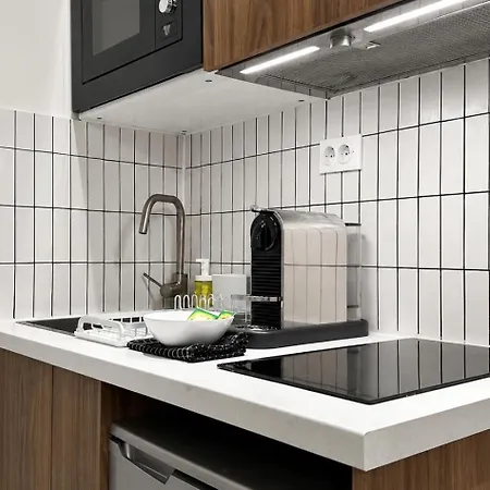 Le Marais Contemporary 1br With Netflix *