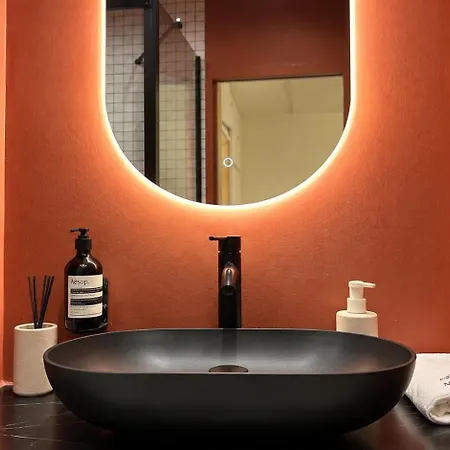 Le Marais Contemporary 1br With Netflix Appartamento
